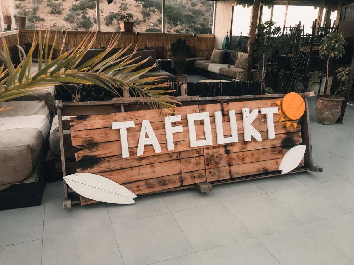 Tafoukt Surf Hostel ทากาเซาท์ ภายนอก รูปภาพ