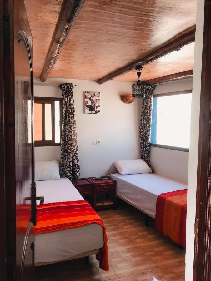Tafoukt Surf Hostel ทากาเซาท์ ภายนอก รูปภาพ